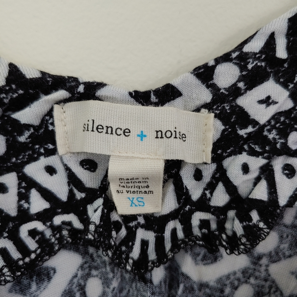 Anthropologie Silence and Noise Aztec Tank (XS) - Picture 3 of 3